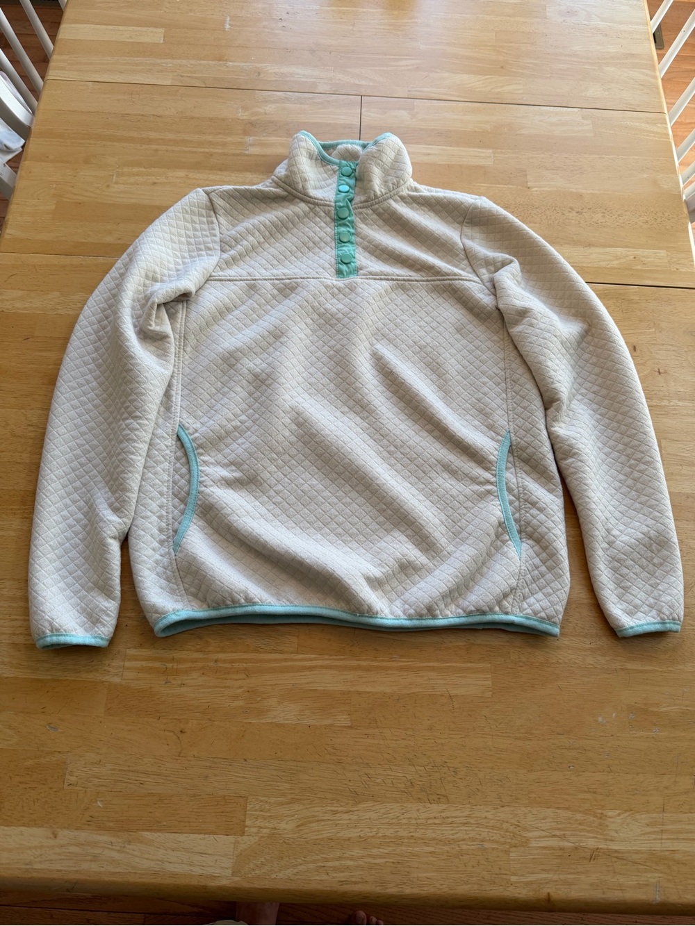 Jones New York Cream Quilted Pullover with Mint Trim